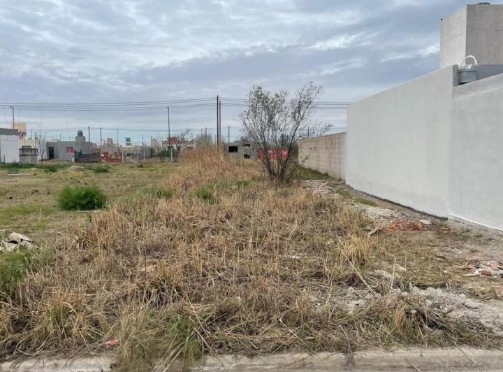 Terreno · 175m²