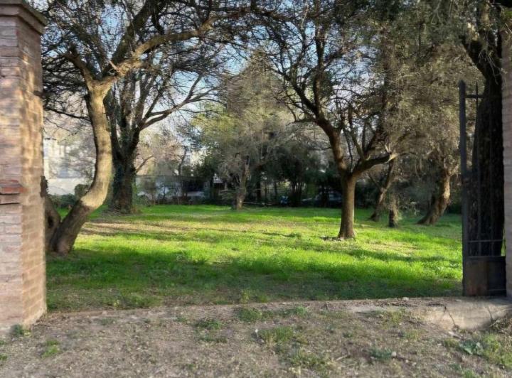 Terreno · 864m²