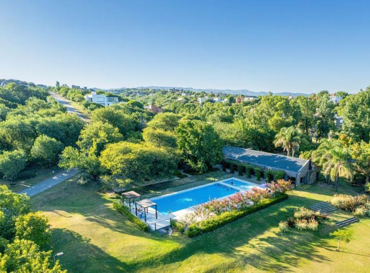 Terreno · 1100m²