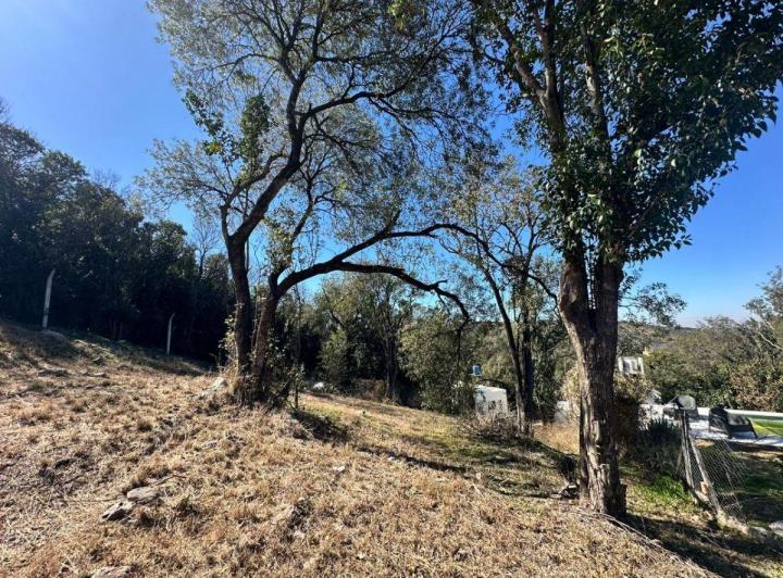 Terreno · 708m²