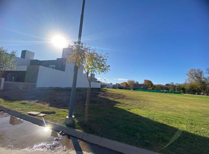 Terreno · 360m²