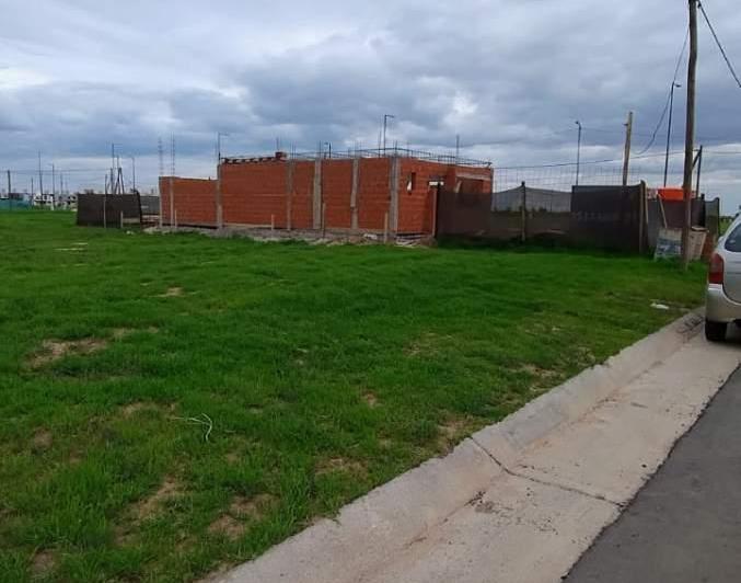 Terreno · 360m²
