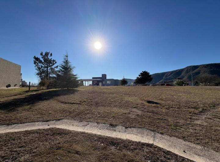 Terreno · 1163m²
