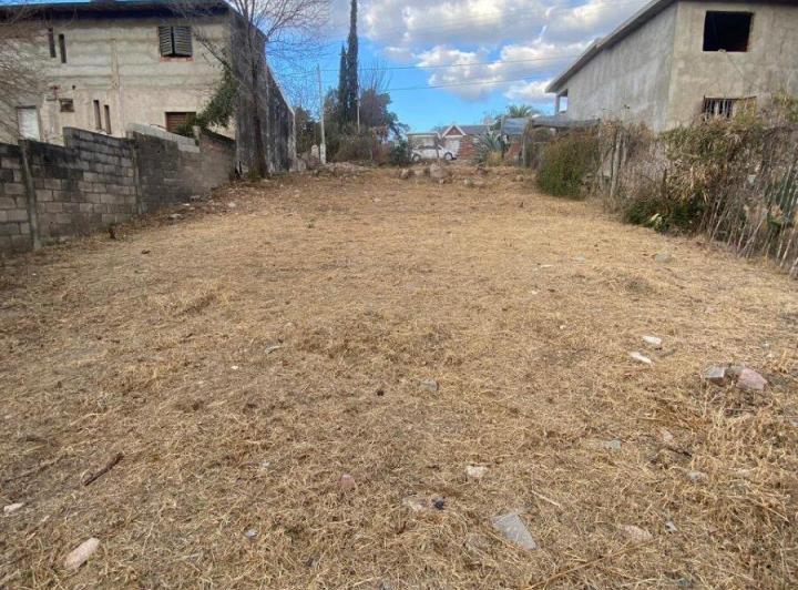 Terreno · 384m²