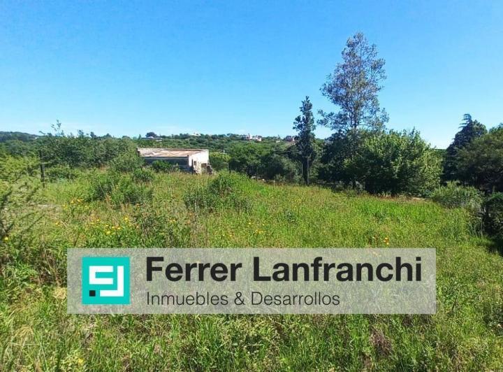 Terreno · 840m²