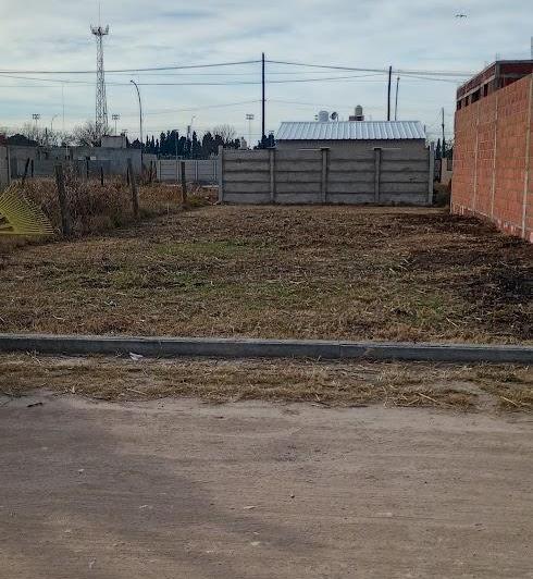 Terreno · 180m²