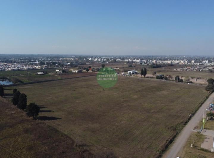 Terreno · 76800m²
