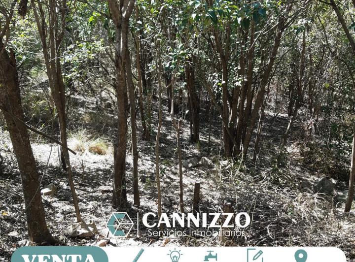 Terreno · 844m²