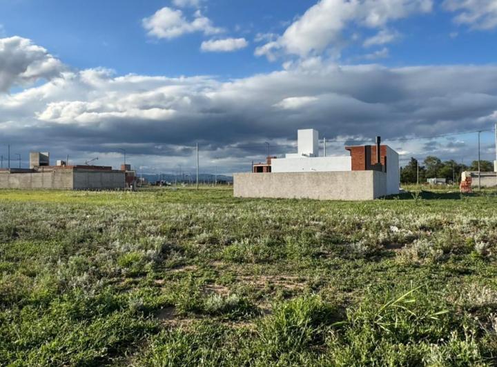 Terreno · 250m²