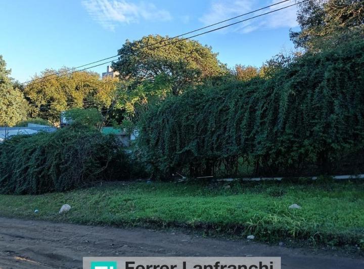 Terreno · 428m²
