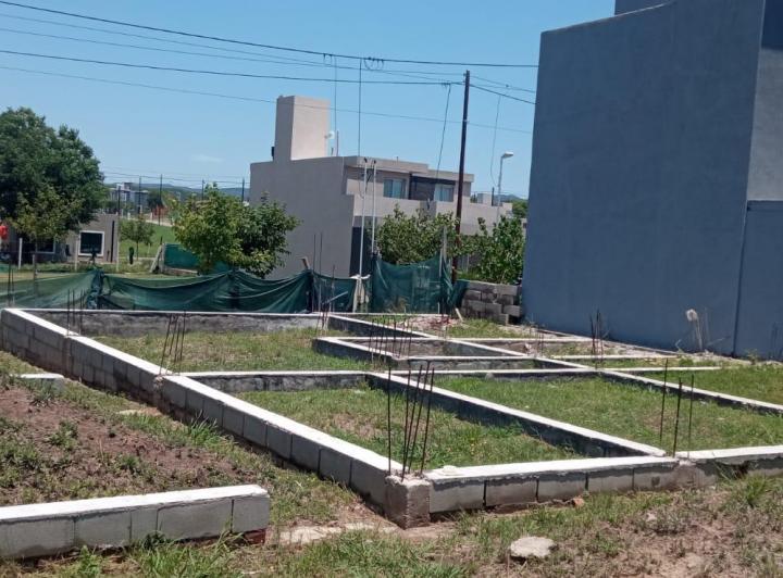 Terreno · 350m²