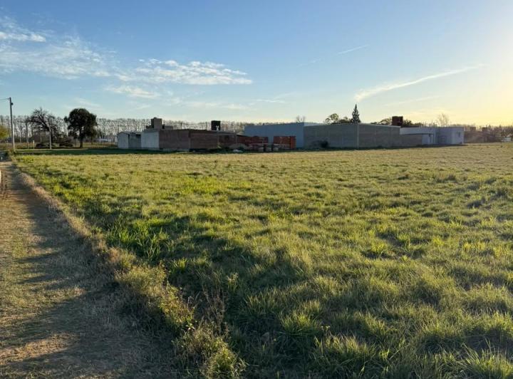 Terreno · 8456m²