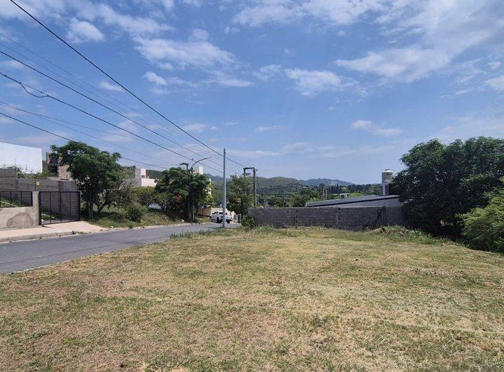 Terreno · 278m²
