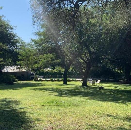 Terreno · 1400m²