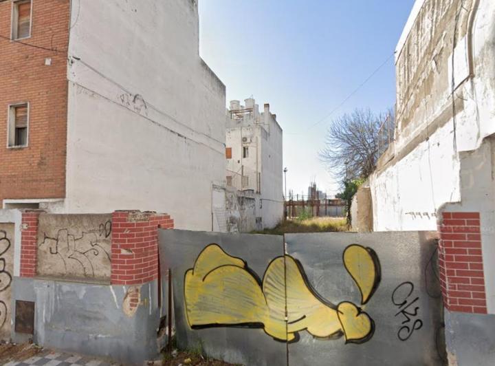 Terreno · 342m²