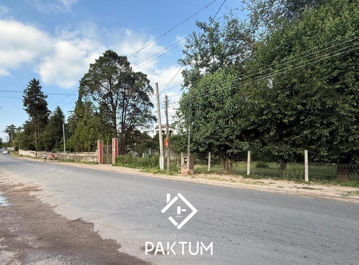 Terreno · 925m²
