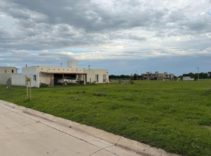 Terreno · 360m²