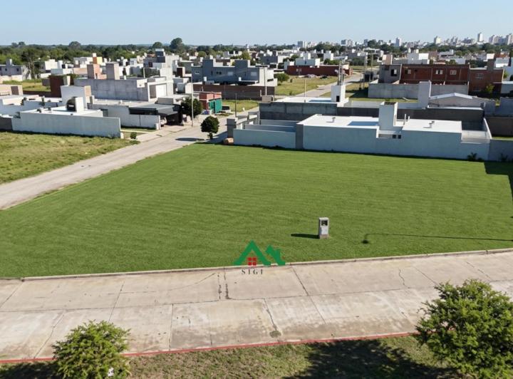 Terreno · 812m²