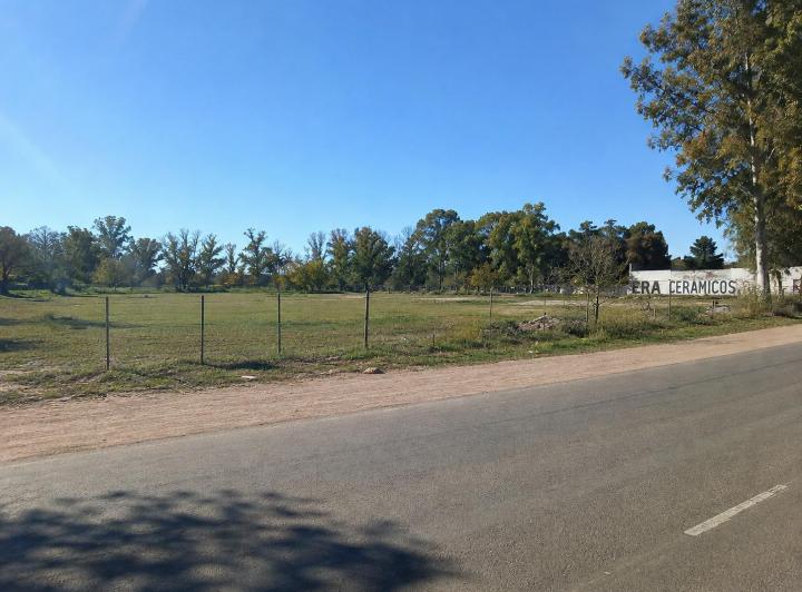 Terreno · 3490m²