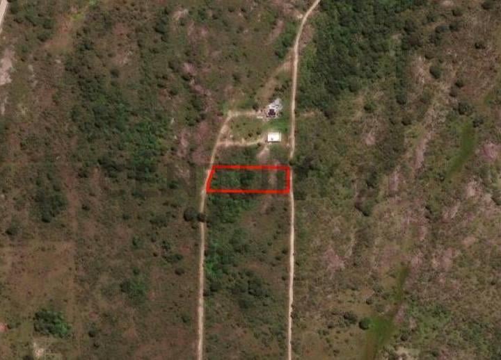 Terreno · 2571m²