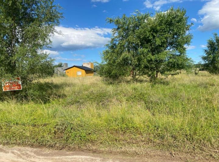 Terreno · 600m²