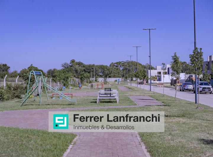 Terreno · 360m²