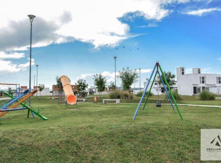 Terreno · 360m²