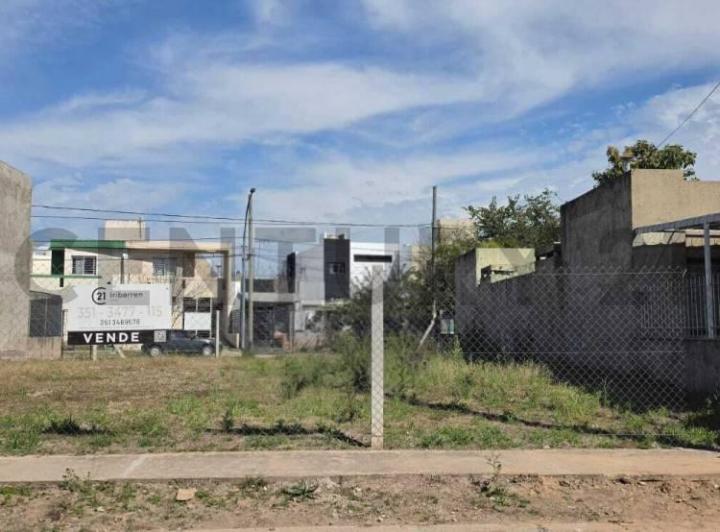 Terreno · 362m²