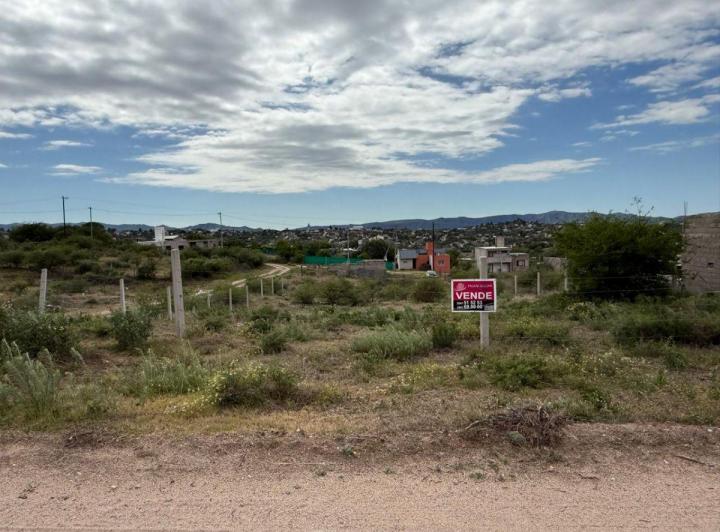 Terreno · 849m²
