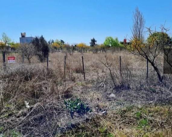 Terreno · 600m²