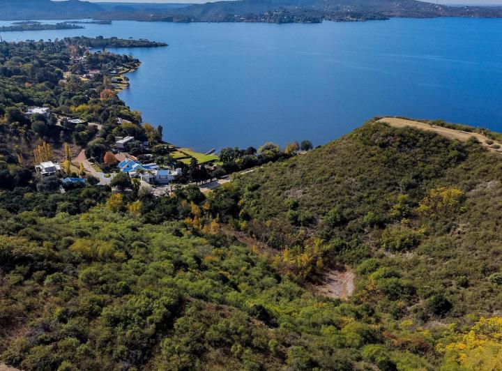 Terreno · 1047m²