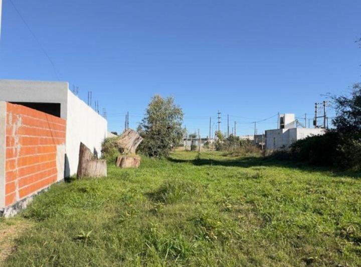 Terreno · 371m²