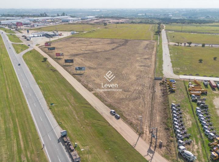Terreno · 45000m²