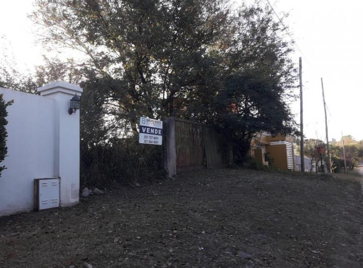 Terreno · 650m²
