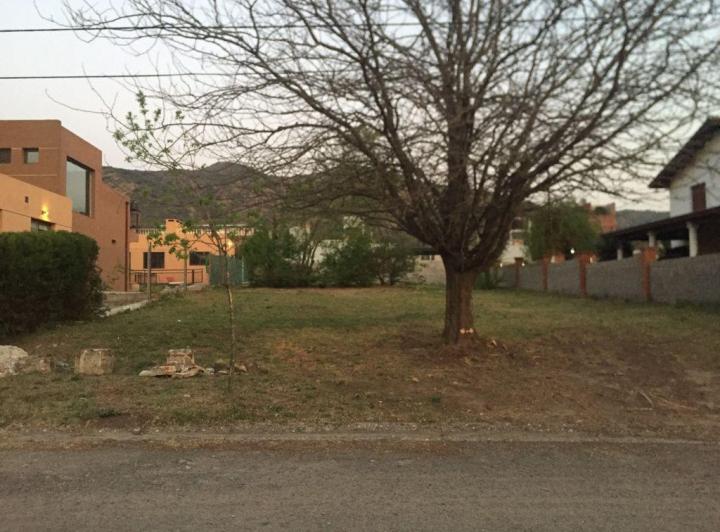 Terreno · 700m²