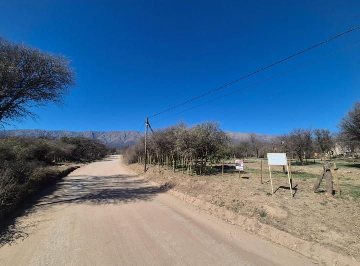 Terreno · 889m²