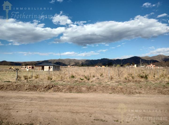 Terreno · 711m²
