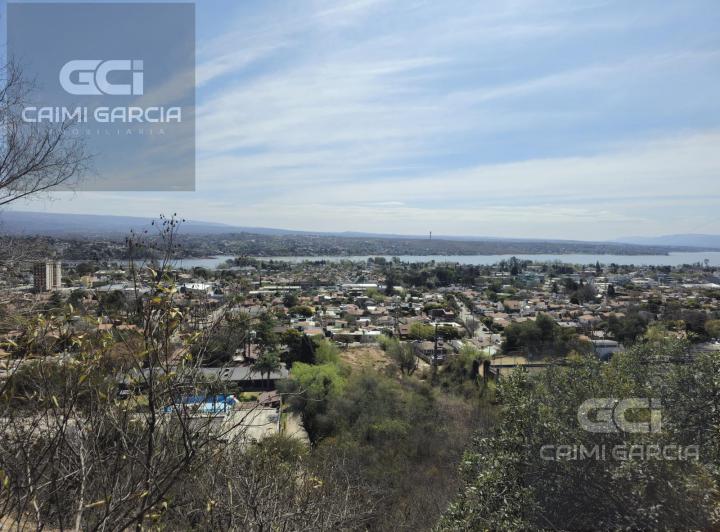 Terreno · 800m²