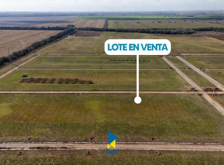 Terreno · 703m²