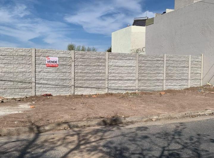 Terreno · 1442m²
