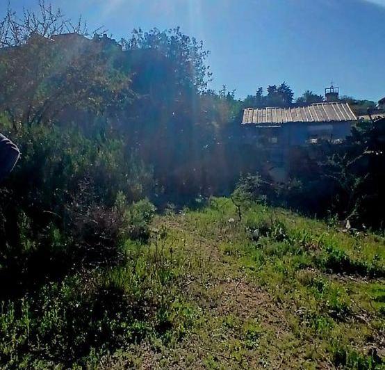 Terreno · 714m²