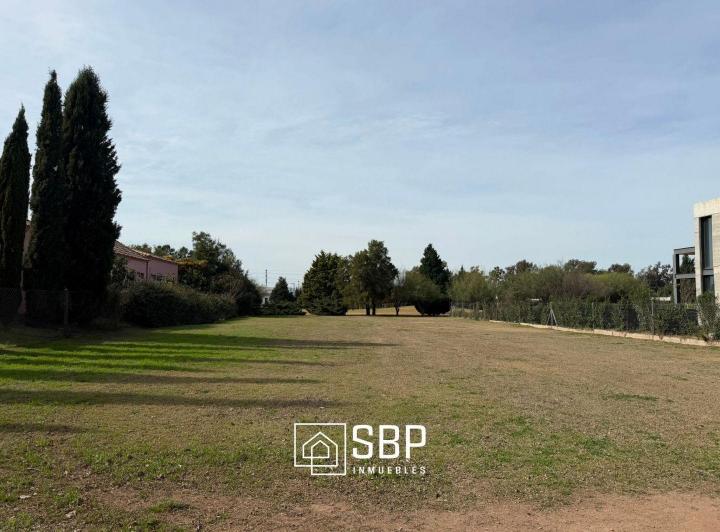 Terreno · 1500m²