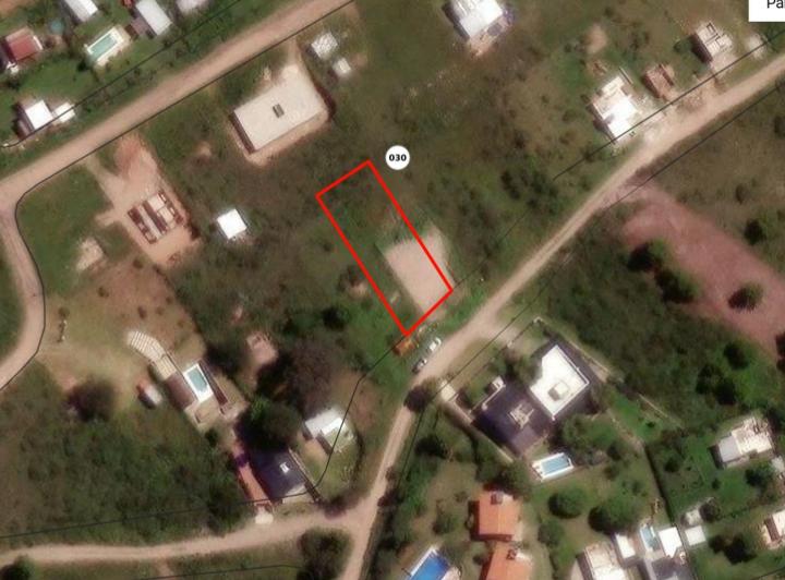 Terreno · 569m²