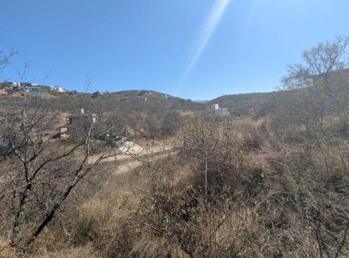 Terreno · 950m²