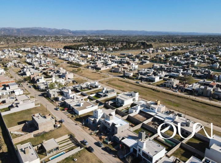 Terreno · 360m²