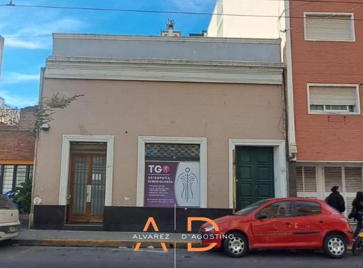 Terreno · 203m²
