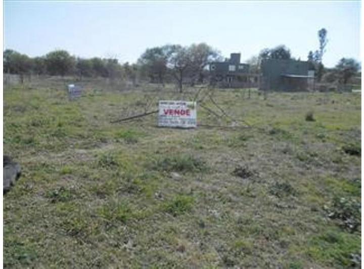 Terreno · 600m²