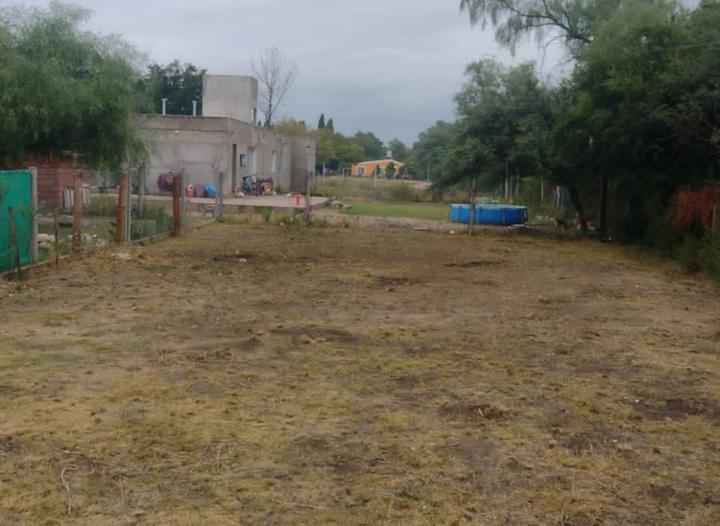 Terreno · 411m²