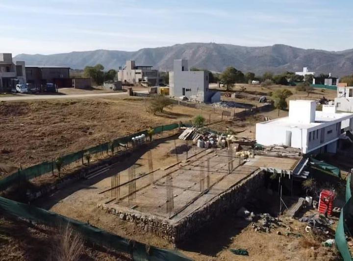 Terreno · 797m²