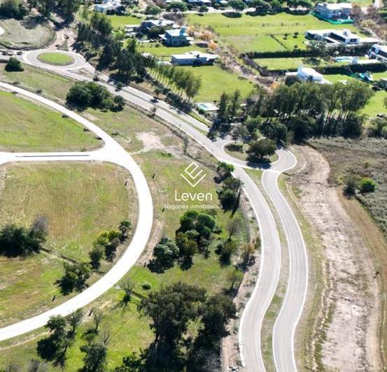 Terreno · 600m²